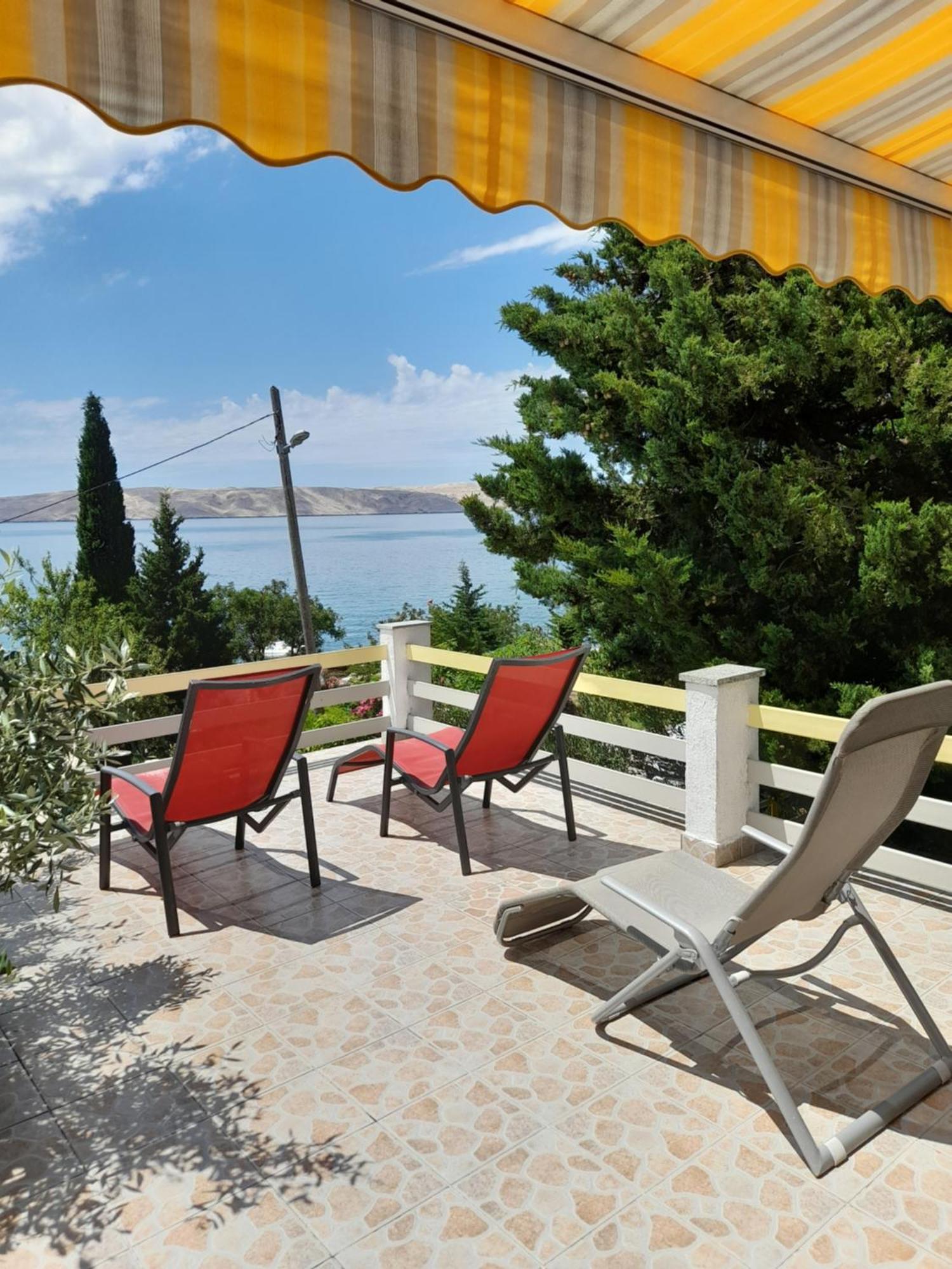 Apartment Milka By The Sea Karlobag Eksteriør billede
